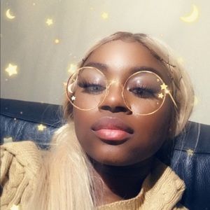Meet your Posher, Cheyanne